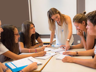Español intensivo 20 (11-17 años)