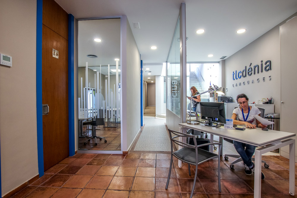 réception de l'école tlcdenia en espagne