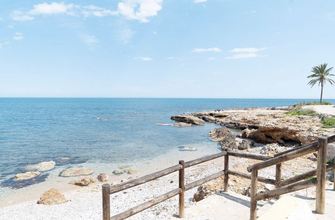 Promenade in Denia in Spanien
