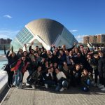 Grupo escolar en Valencia, España