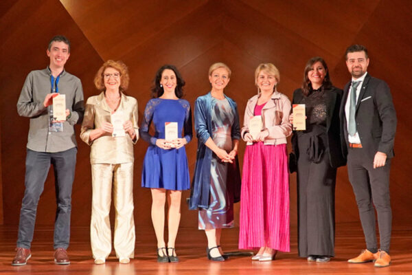 tlcdenia-gana-premio.jpg