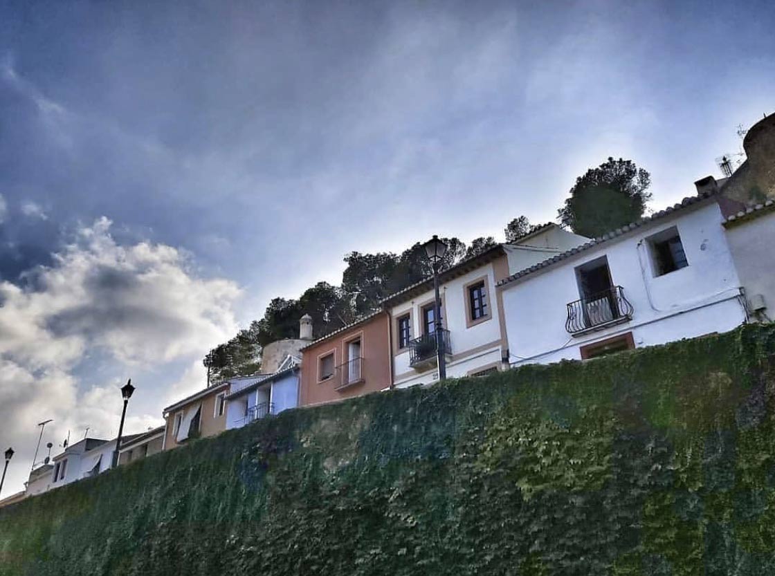 Stare domy na starym mieście Denia