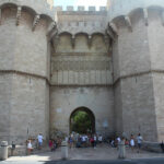 „Torres de Serrano” w Walencji w Hiszpanii