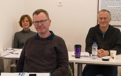 3 students in a Spanish course in Spain