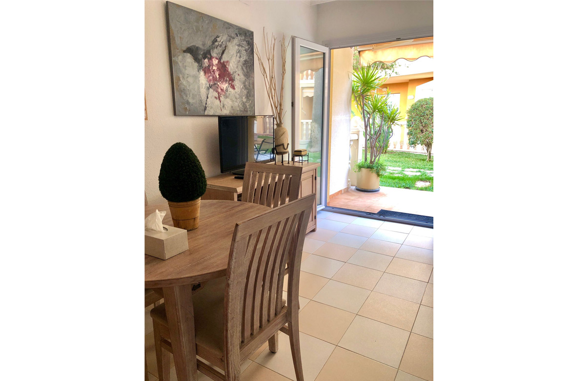 Living room of Marina Azul beach apartment in Denia