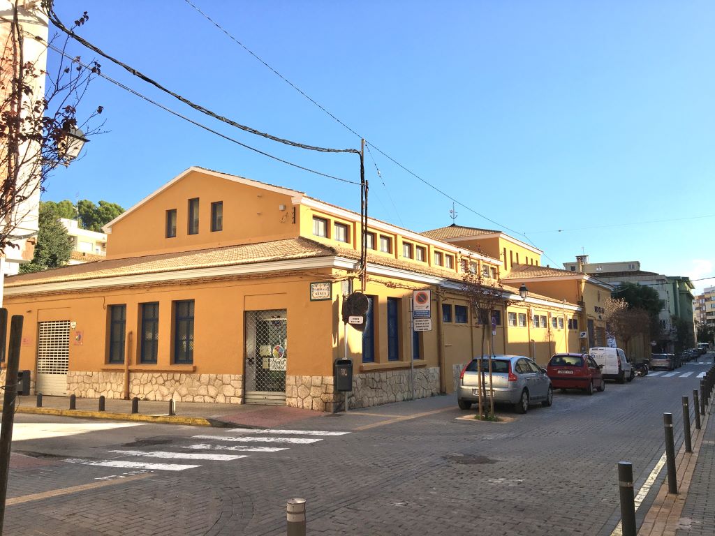 Denia traditional market