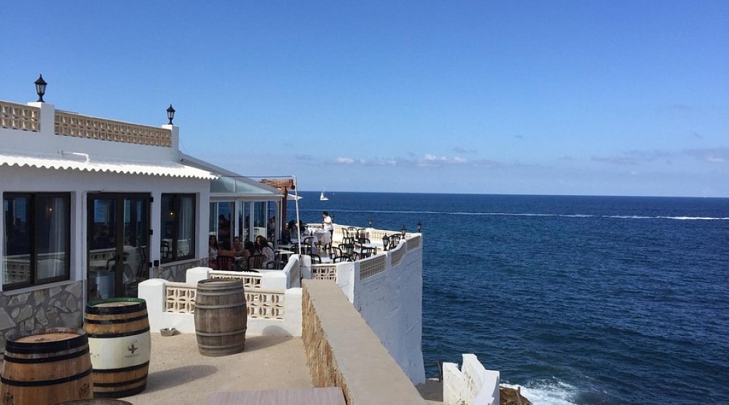 Restaurant Mena face à la mer à Denia