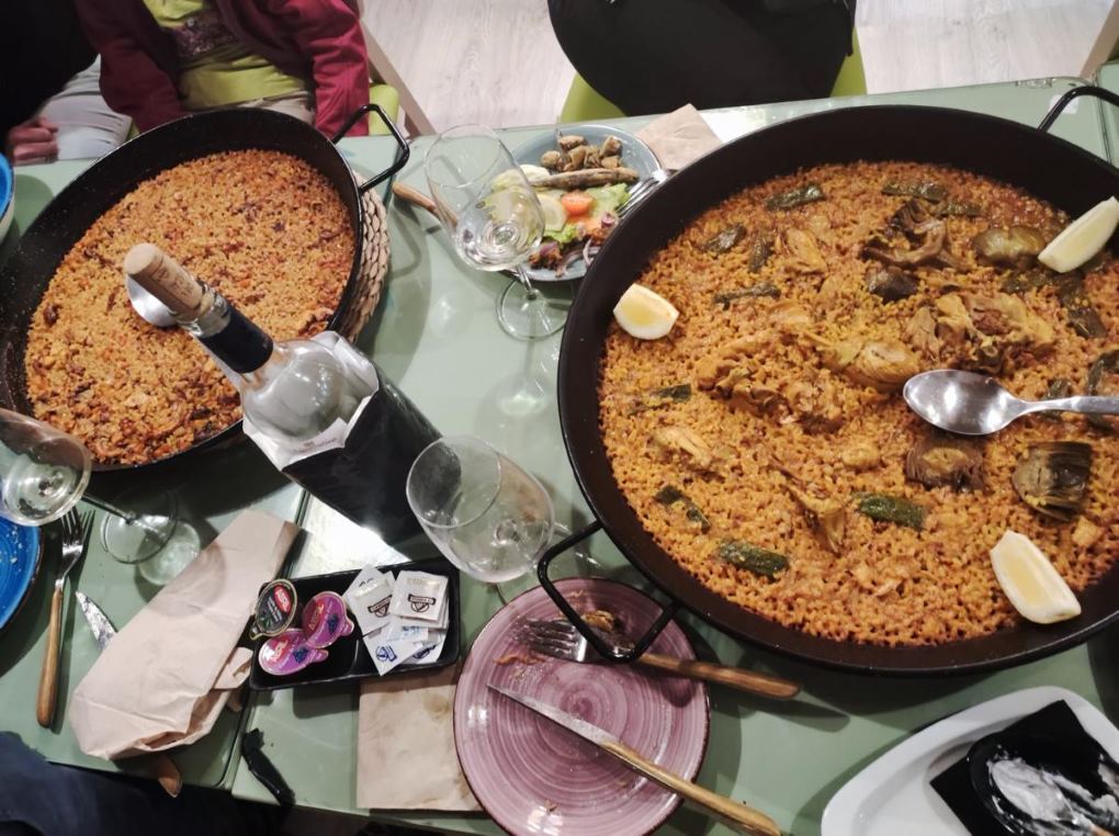 Paellas lors du repas pendant la formation pour professeurs d’espagnol