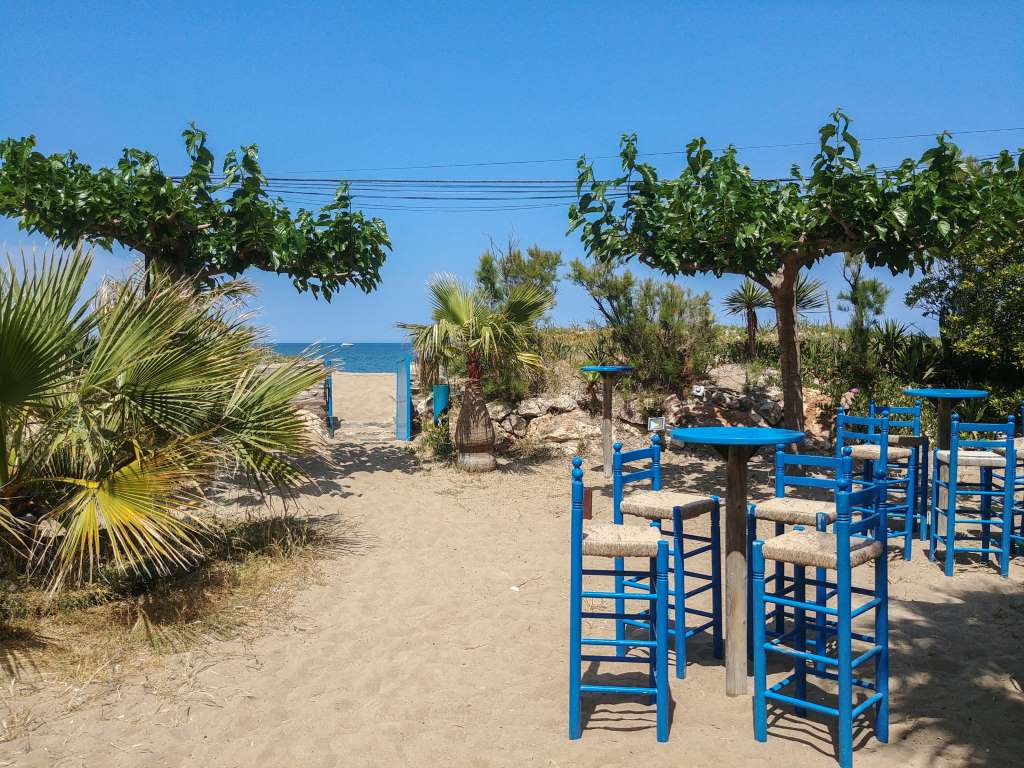 die besten restaurants in denia. direkt am strand frühstücken